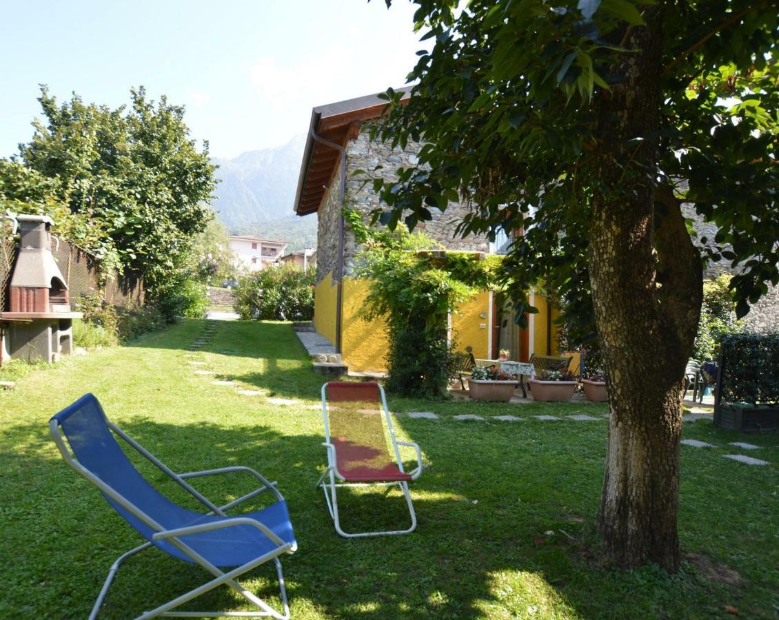 Rustico Giulietta E Romeo Villa Colico Luaran gambar