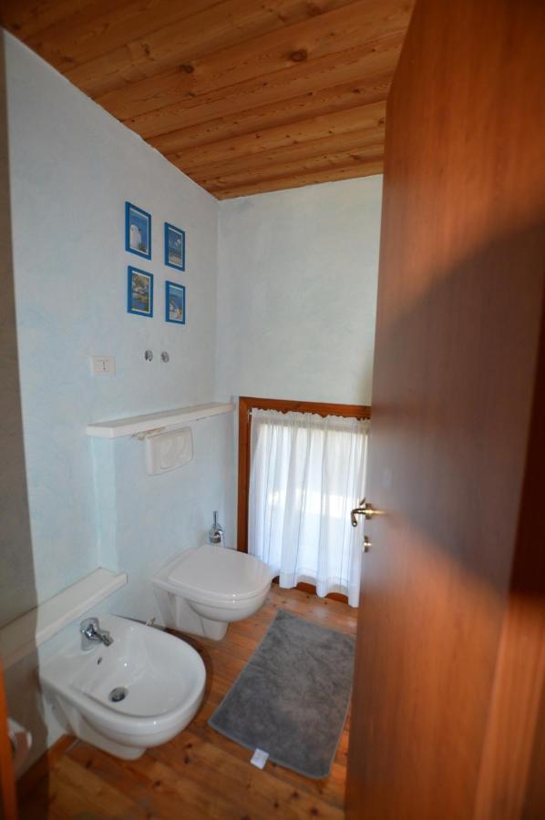Rustico Giulietta E Romeo Villa Colico Luaran gambar
